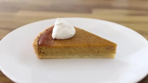 Klassische Kürbistarte